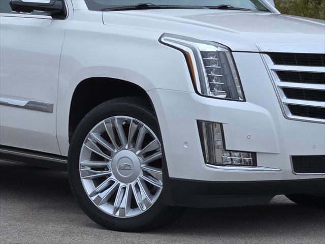 used 2019 Cadillac Escalade ESV car, priced at $45,500