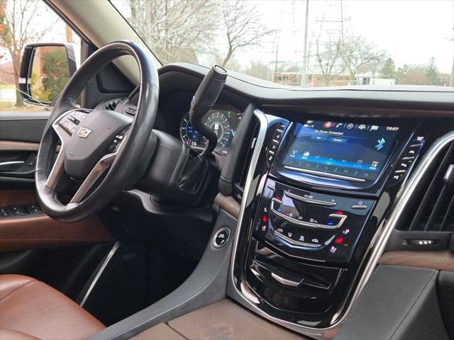 used 2019 Cadillac Escalade ESV car, priced at $45,500