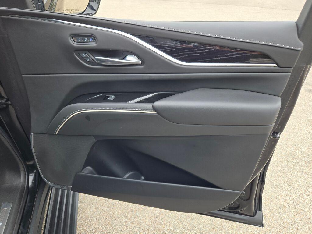 used 2023 Cadillac Escalade car, priced at $96,099