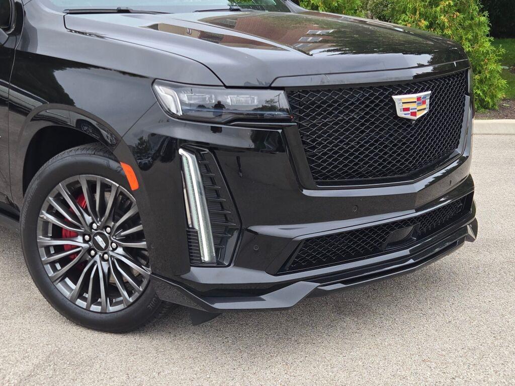 used 2023 Cadillac Escalade car, priced at $96,099