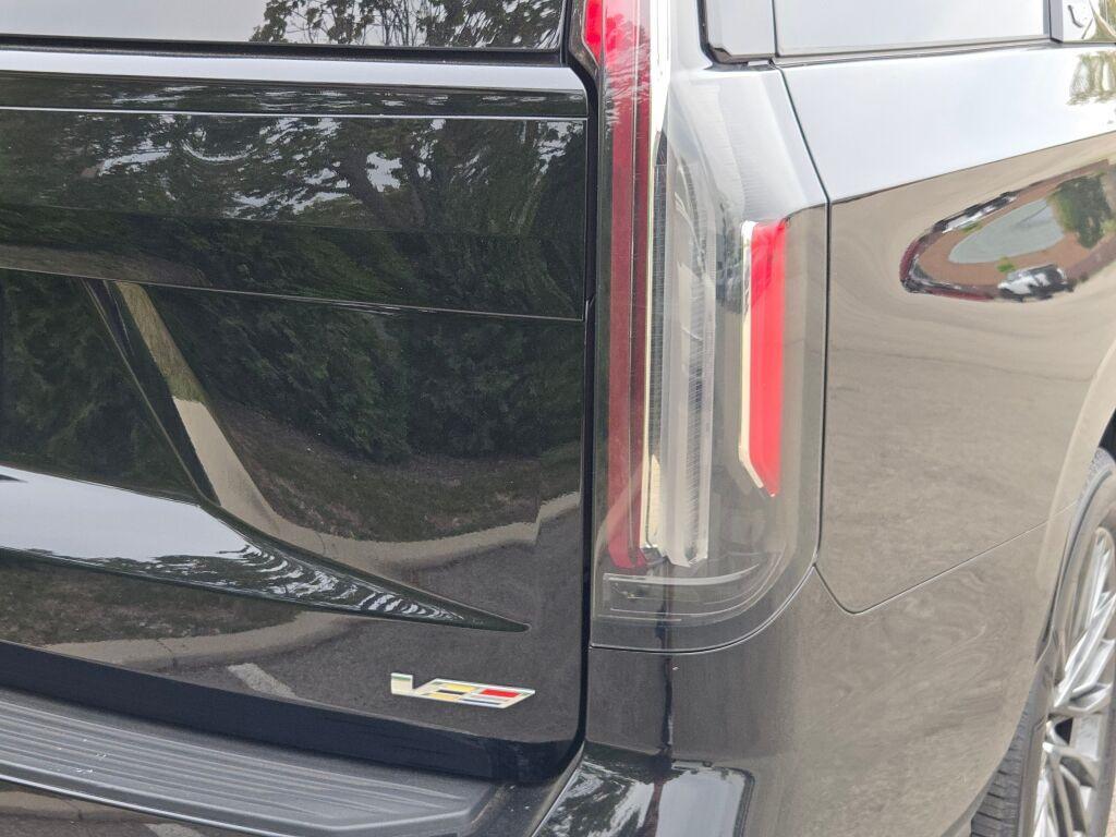 used 2023 Cadillac Escalade car, priced at $96,099