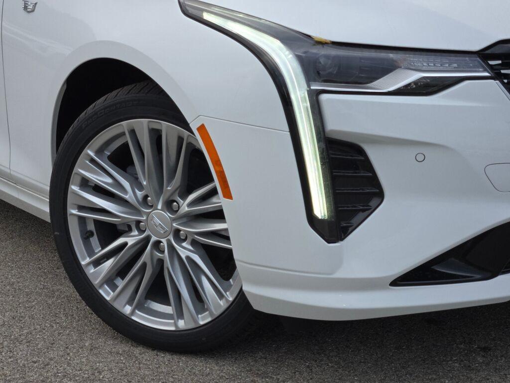 new 2025 Cadillac CT4 car, priced at $39,997