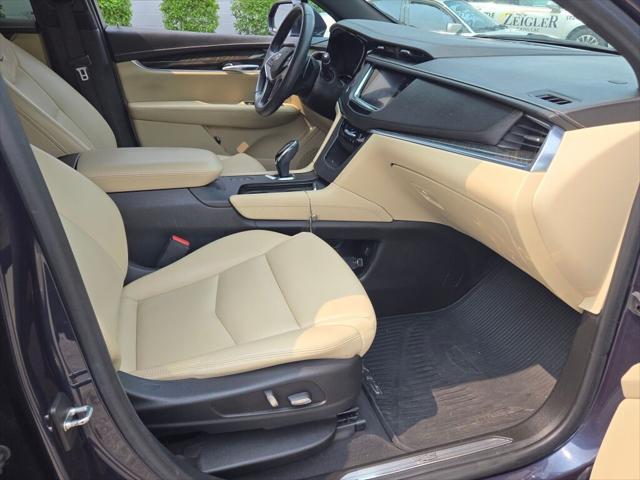 used 2018 Cadillac XT5 car, priced at $19,500