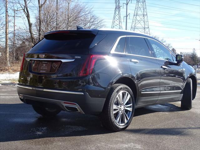 used 2022 Cadillac XT5 car, priced at $33,000