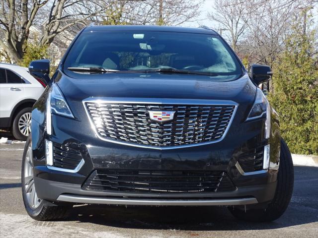 used 2022 Cadillac XT5 car, priced at $33,000