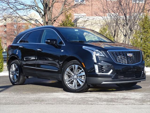 used 2022 Cadillac XT5 car, priced at $31,609