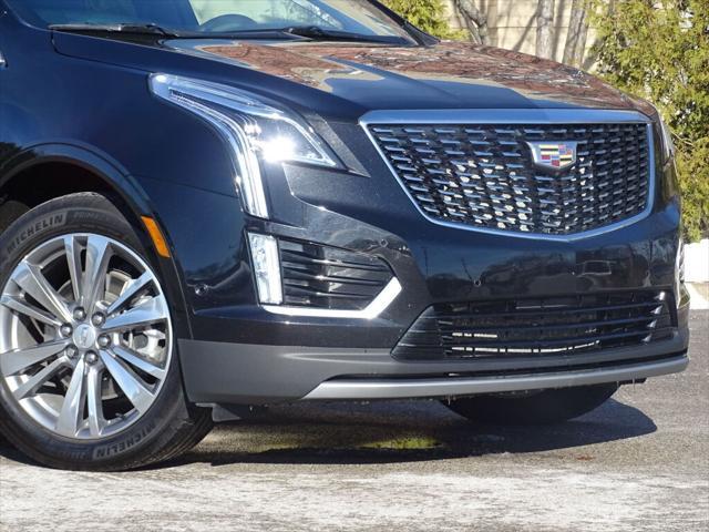 used 2022 Cadillac XT5 car, priced at $33,000