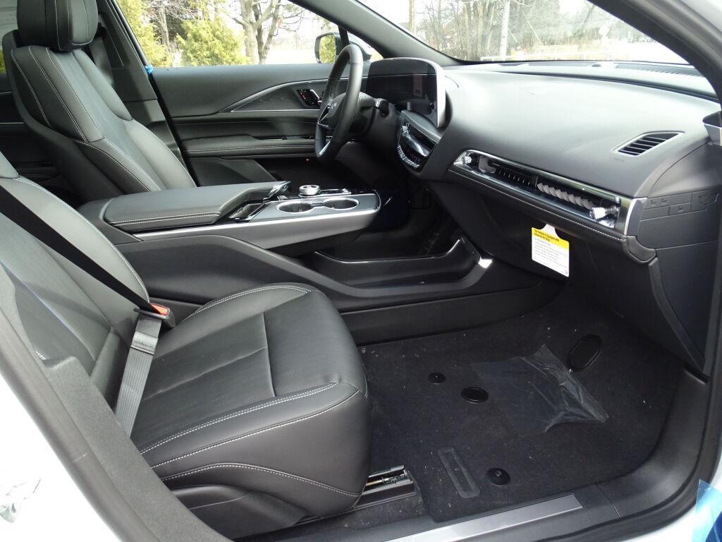 new 2025 Cadillac LYRIQ car, priced at $56,997