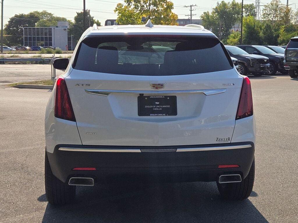 new 2025 Cadillac XT5 car, priced at $46,997