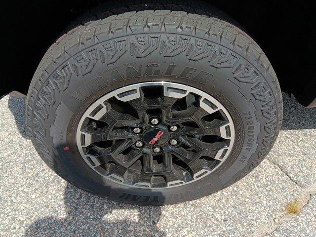 new 2026 GMC Canyon car, priced at $46,538