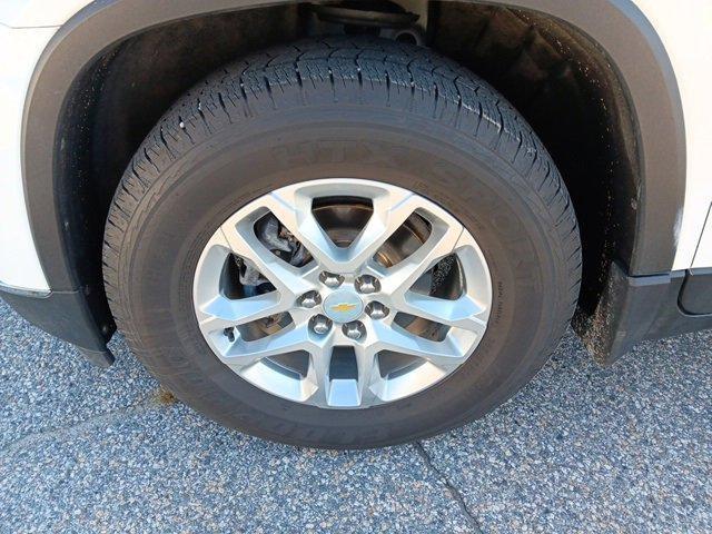 used 2021 Chevrolet Traverse car, priced at $26,918