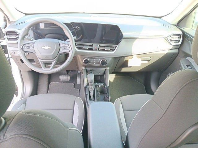new 2026 Chevrolet TrailBlazer car, priced at $27,685