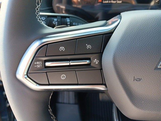 new 2026 Chevrolet Traverse car, priced at $45,515