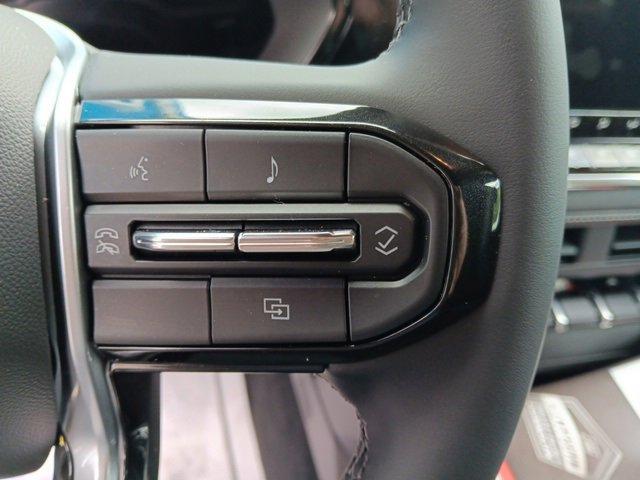 new 2025 Chevrolet Colorado car, priced at $38,956