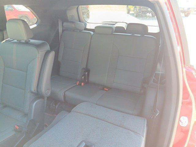 new 2025 GMC Acadia car, priced at $49,894