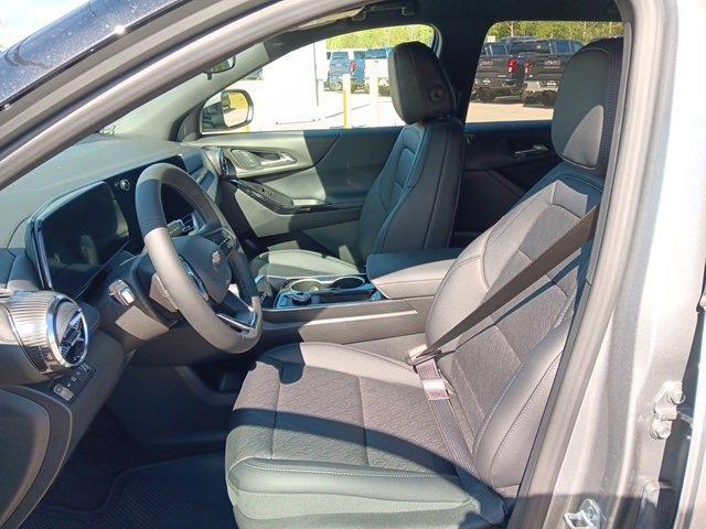new 2026 Chevrolet Equinox car, priced at $34,040