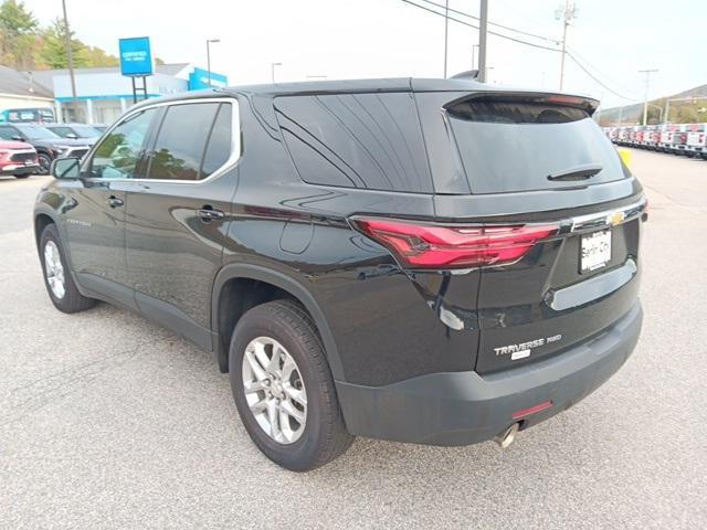 used 2022 Chevrolet Traverse car, priced at $29,355
