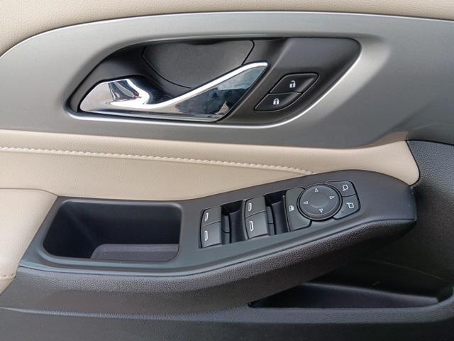 used 2022 Chevrolet Traverse car, priced at $29,355