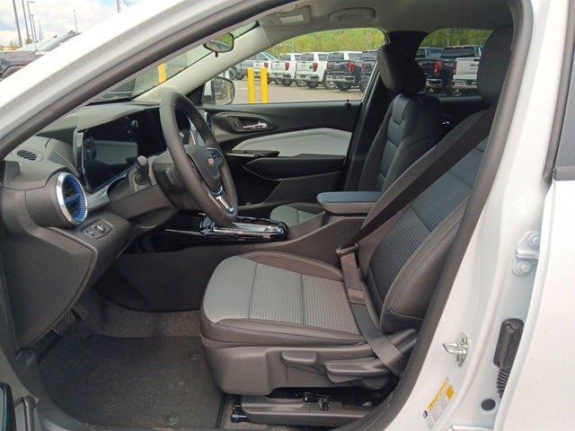 new 2026 Chevrolet Trax car, priced at $25,090