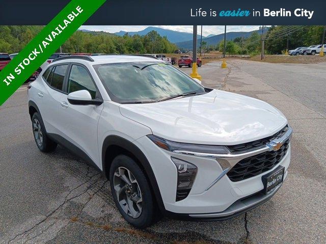 new 2026 Chevrolet Trax car, priced at $25,090