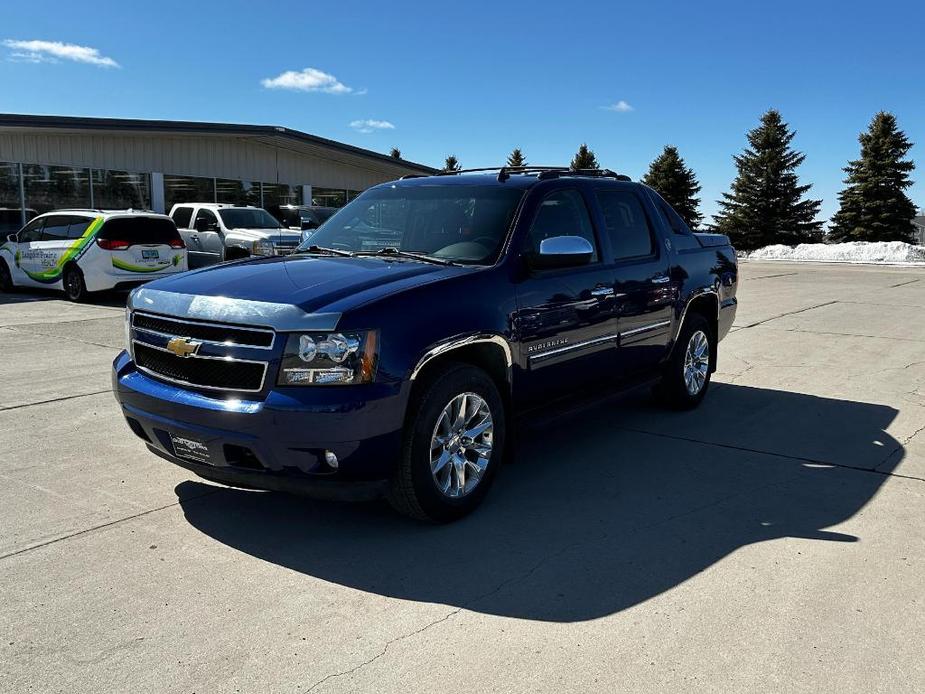 used 2013 Chevrolet Avalanche car, priced at $22,900