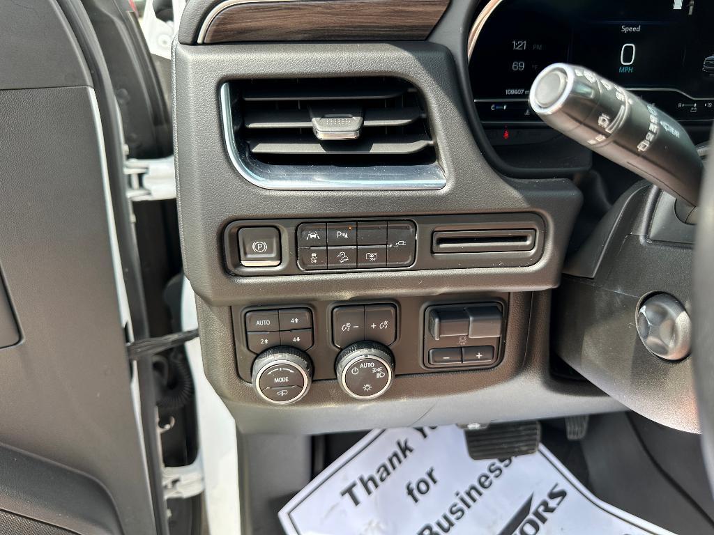 used 2022 Chevrolet Suburban car, priced at $40,385
