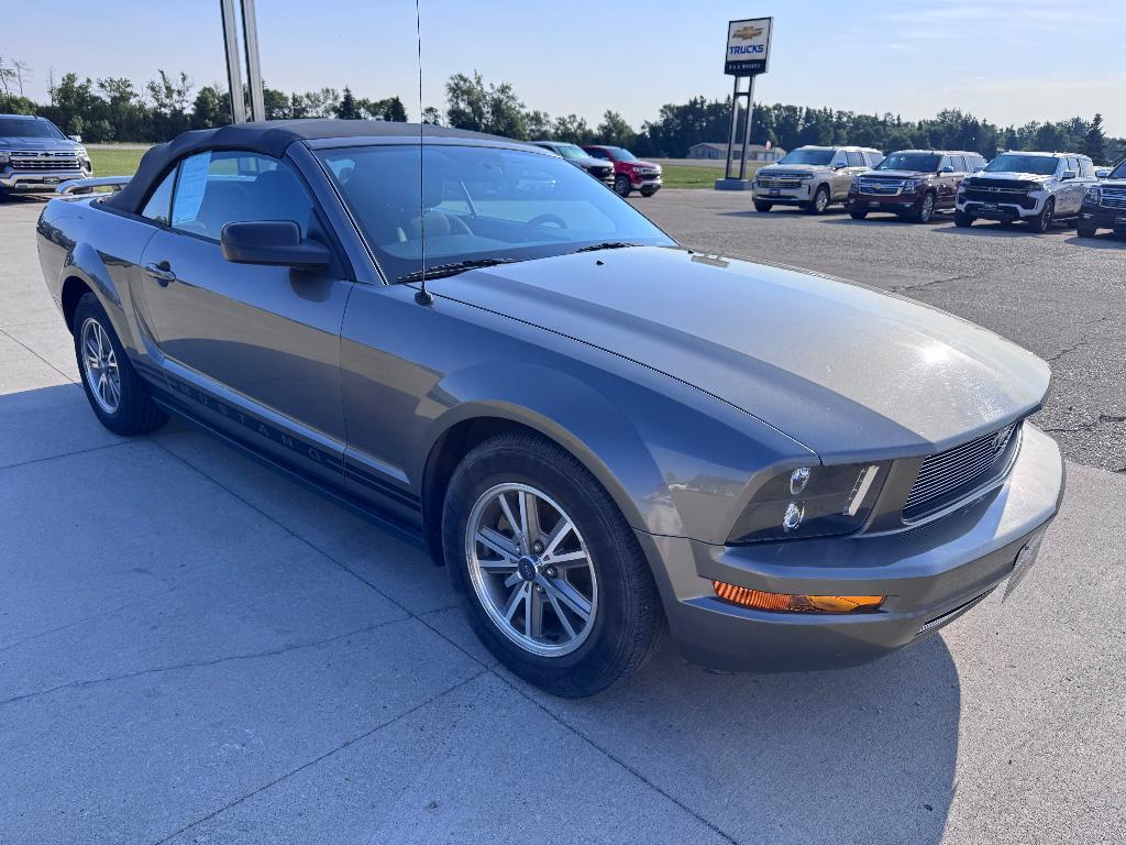used 2005 Ford Mustang car, priced at $8,979