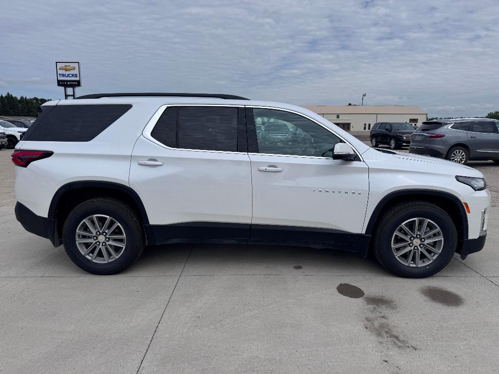 used 2022 Chevrolet Traverse car, priced at $31,900
