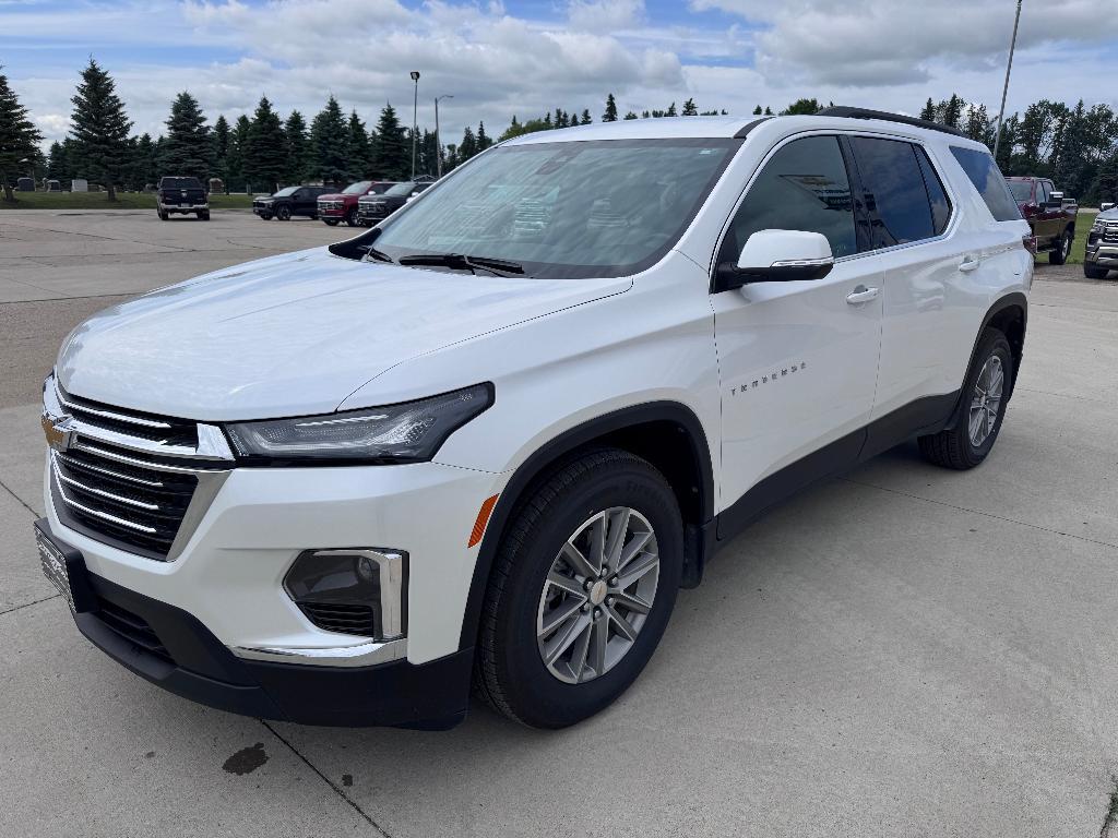 used 2022 Chevrolet Traverse car, priced at $31,900