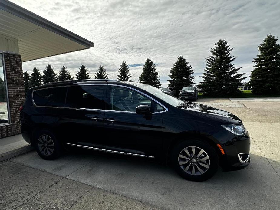 used 2020 Chrysler Pacifica car, priced at $23,900