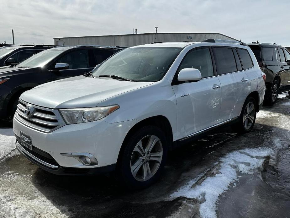 used 2011 Toyota Highlander car, priced at $7,900