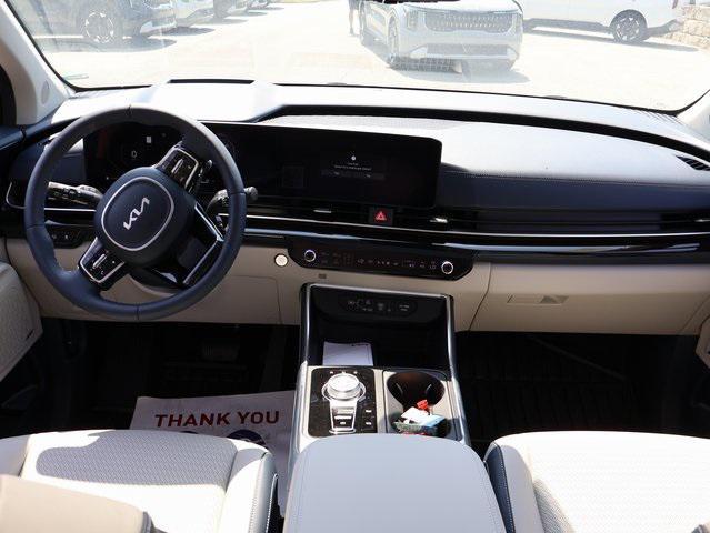 new 2025 Kia Carnival Hybrid car, priced at $51,067