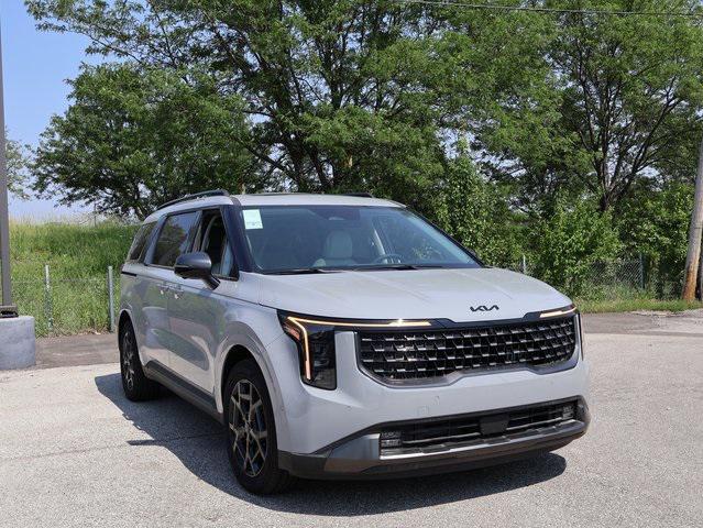 new 2025 Kia Carnival Hybrid car, priced at $51,067