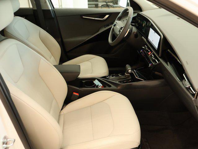 new 2025 Kia Niro car, priced at $30,011