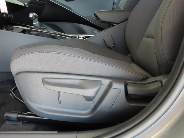 new 2025 Kia Niro car, priced at $26,946
