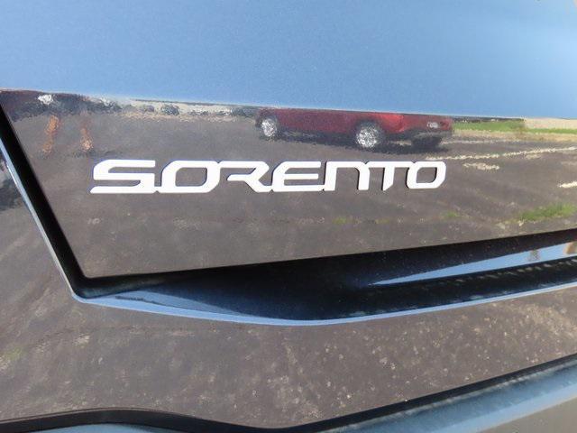 new 2025 Kia Sorento car, priced at $37,286