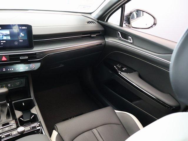 new 2025 Kia K5 car, priced at $32,995