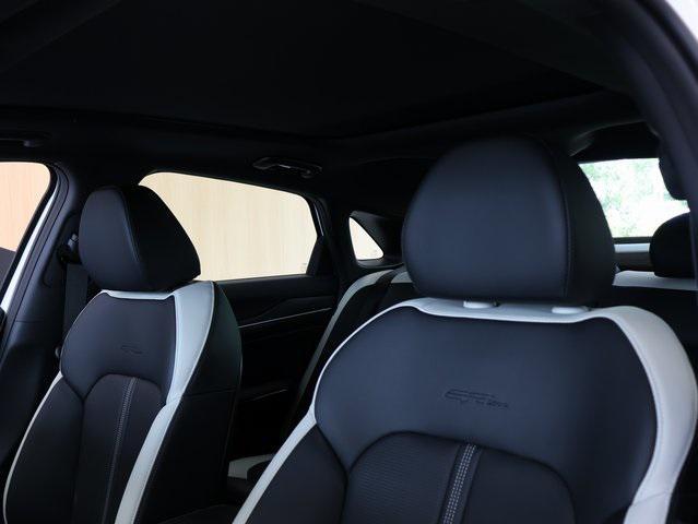 new 2025 Kia K5 car, priced at $32,995