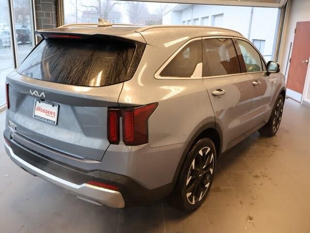 new 2025 Kia Sorento car, priced at $41,400