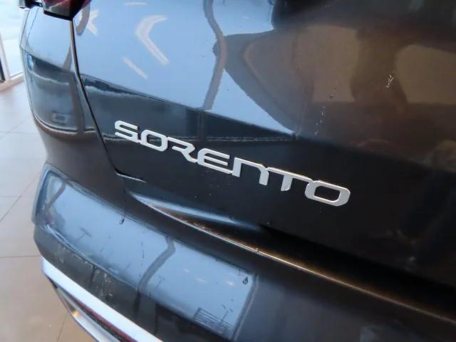 new 2023 Kia Sorento Hybrid car, priced at $38,108