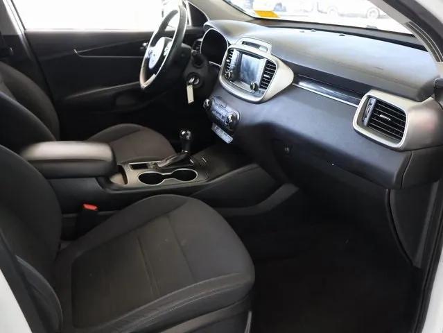 used 2017 Kia Sorento car