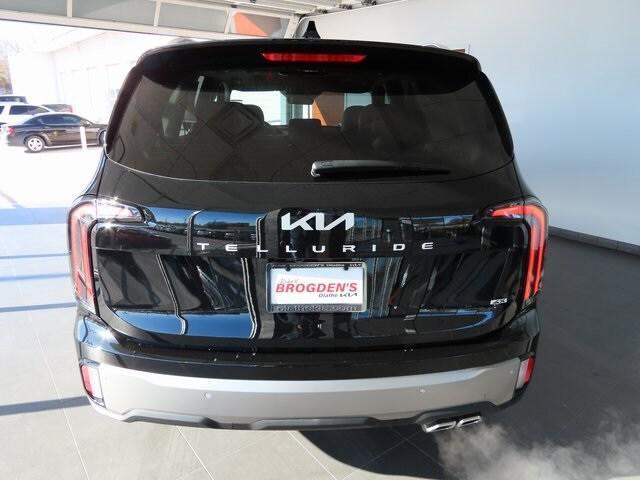 new 2025 Kia Telluride car, priced at $50,005