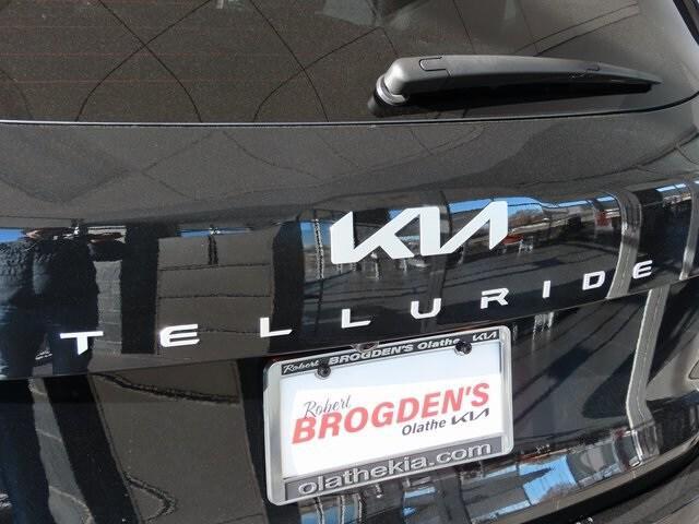 new 2025 Kia Telluride car, priced at $50,005