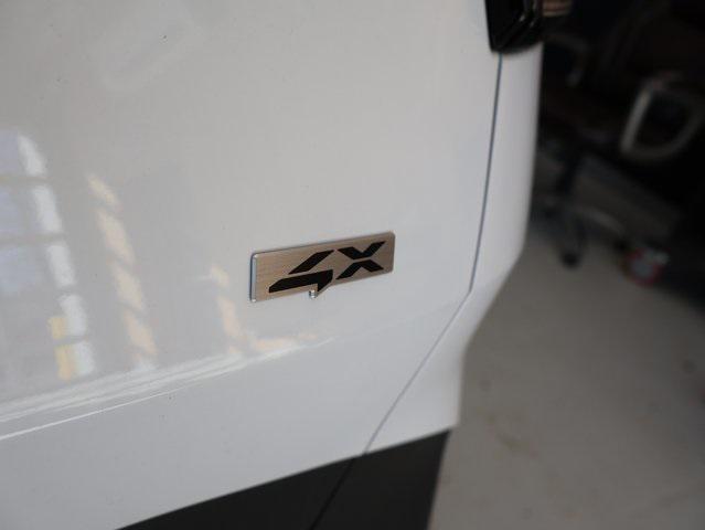new 2025 Kia Sportage car, priced at $32,121