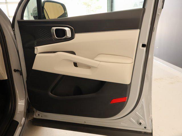 new 2025 Kia Sorento car, priced at $35,391