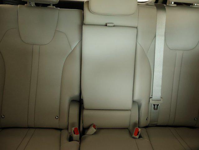 new 2025 Kia Sorento car, priced at $35,391