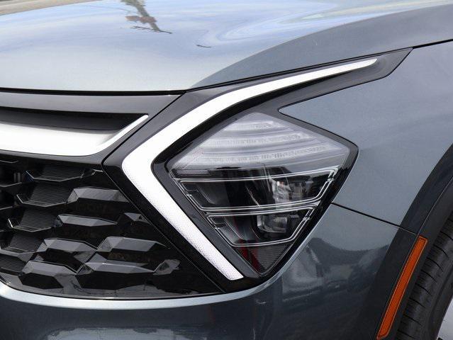 new 2025 Kia Sportage Hybrid car, priced at $35,211