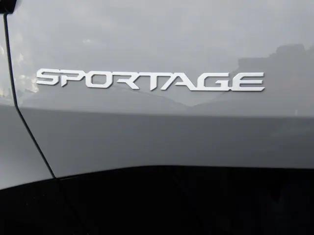 new 2025 Kia Sportage car, priced at $37,280