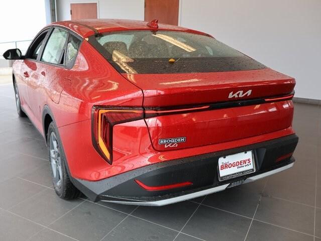 new 2025 Kia K4 car, priced at $24,540