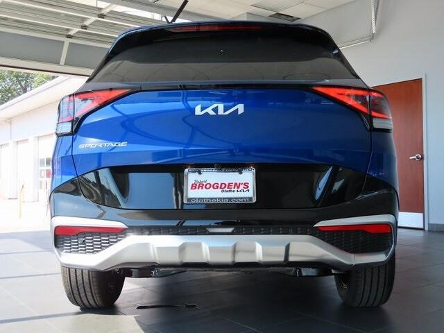 new 2025 Kia Sportage car, priced at $36,490